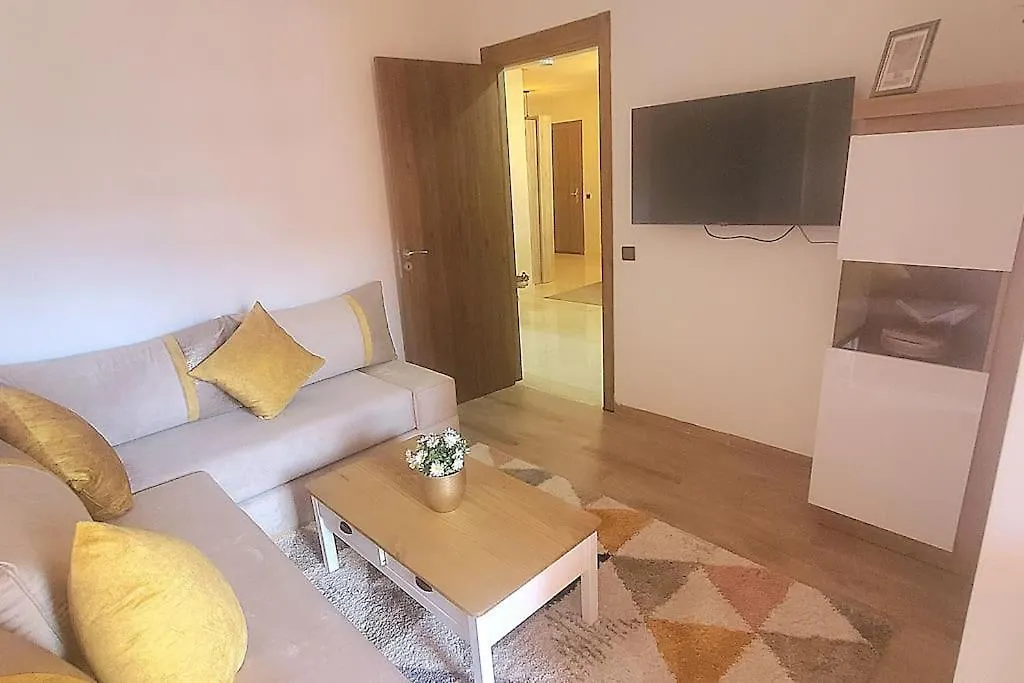 Appartement Chic Haut Standing Centre Gare Marrakesh 0*,